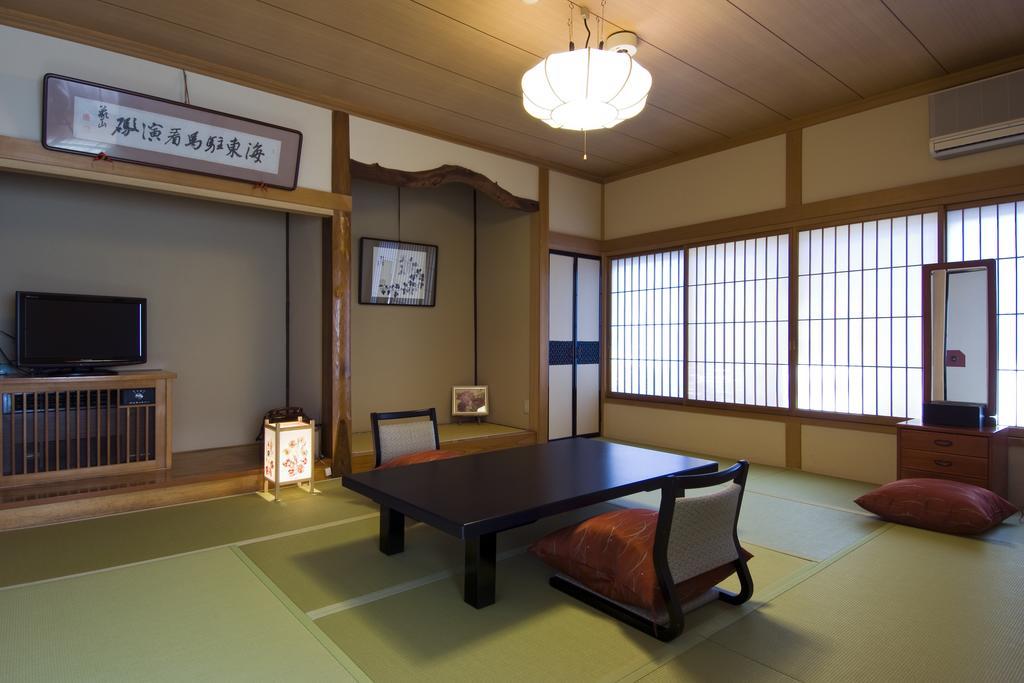 Ekinariya Ryokan Kusatsu  Camera foto