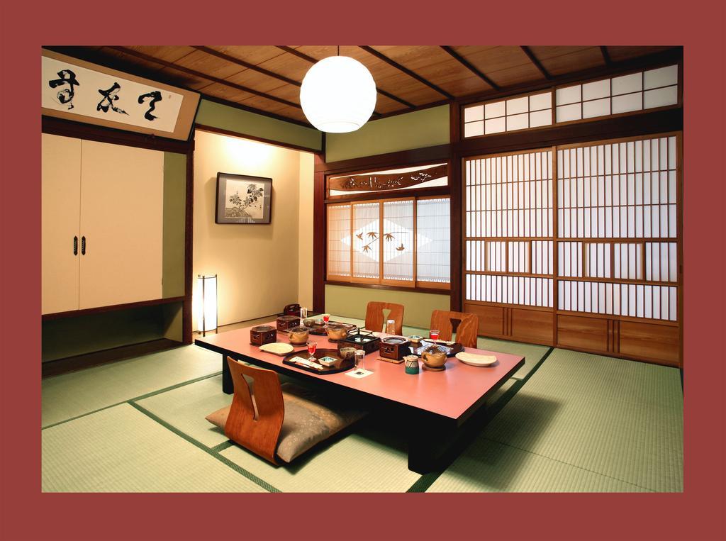 Ekinariya Ryokan Kusatsu  Esterno foto
