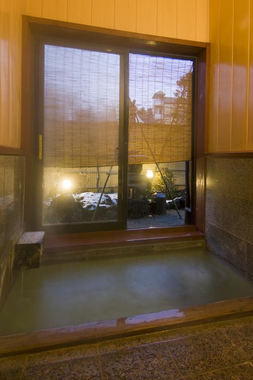 Ekinariya Ryokan Kusatsu  Esterno foto